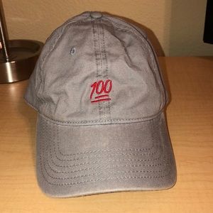 gray 100 hat